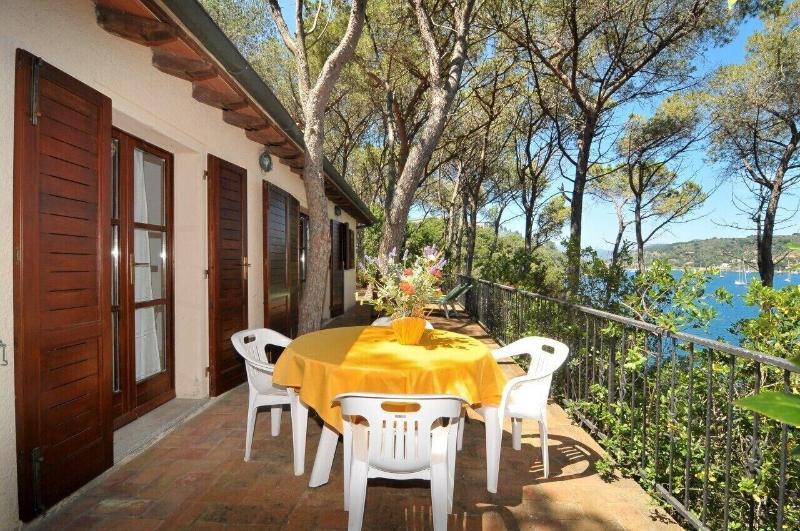 Hotel Villa Rodriguez Capoliveri  Eksteriør billede