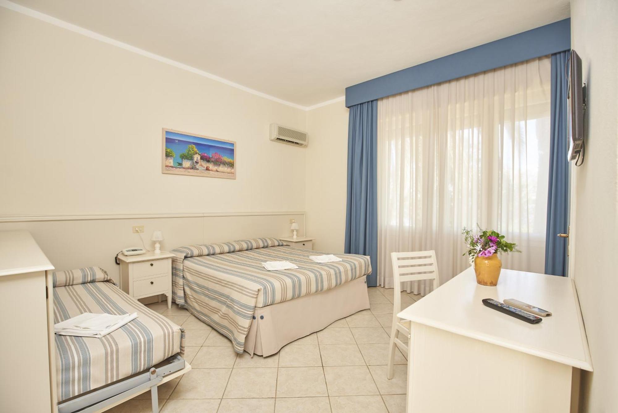 Hotel Villa Rodriguez Capoliveri  Eksteriør billede
